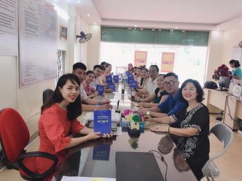 Nhân viên nghiệp vụ công chứng