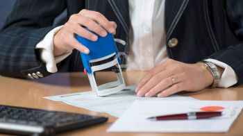 Thời hạn của hợp đồng mua bán đất công chứng là bao lâu?