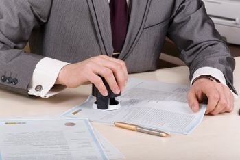 Di chúc là gì? Quyền lợi khi lập di chúc tại văn phòng công chứng?