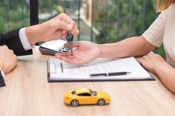 Công chứng, chứng thực hợp đồng mua bán xe